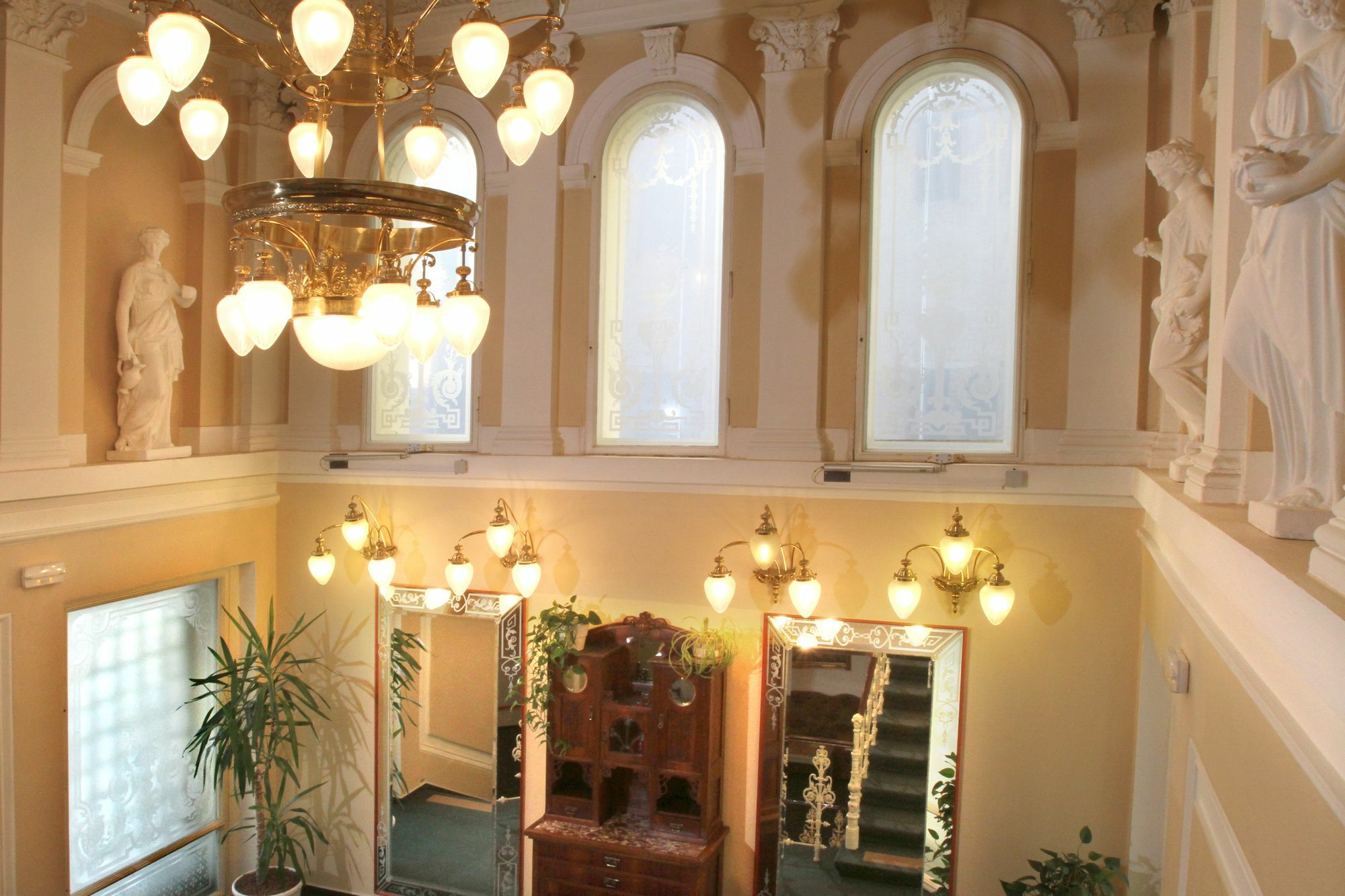Hotel Maxim Mariánské Lázně Exteriör bild